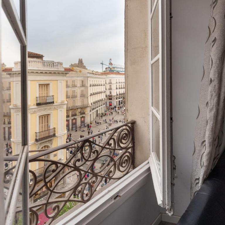 Apartamentos Day Madrid PUERTA DEL SOL - Superior Apartment - 8