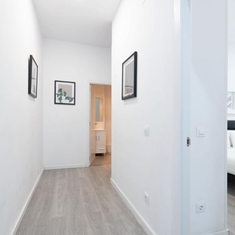 Apartamentos Day Madrid PUERTA DEL SOL - Superior Apartment - 24