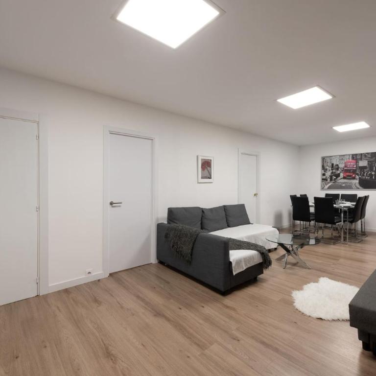 Apartamentos Day Madrid GRAN VIA II - Deluxe Apartment - 16