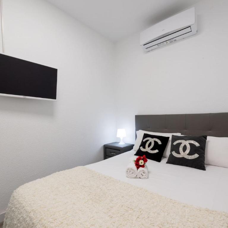 Apartamentos Day Madrid GRAN VIA II - Deluxe Apartment - 37