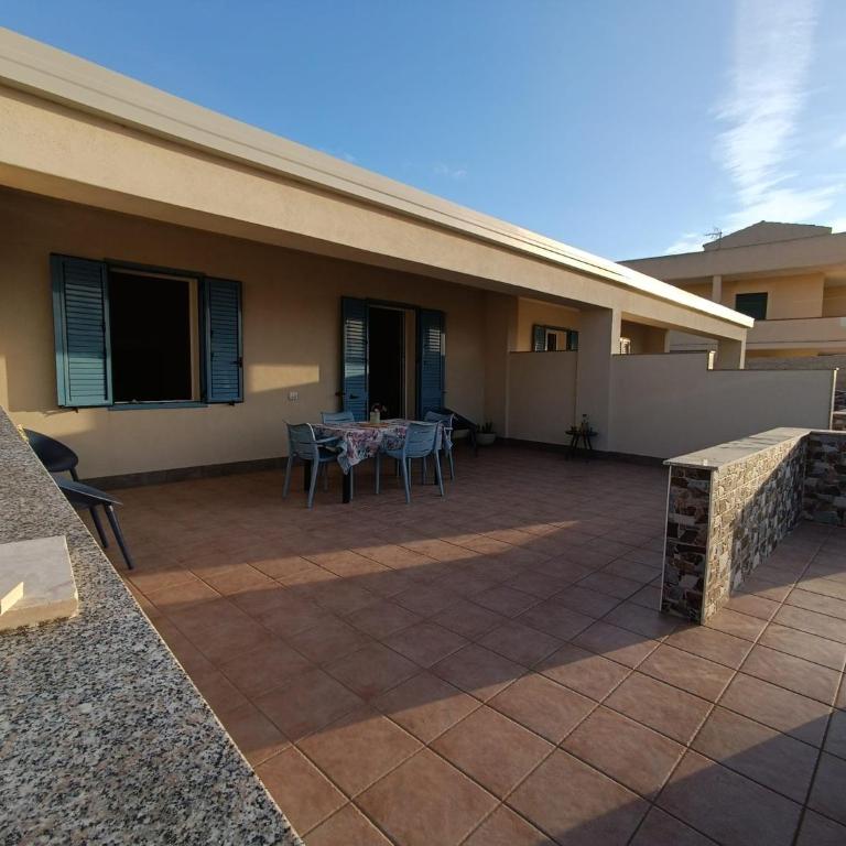 Endless Blue Villa - Two-Bedroom Townhouse - 23