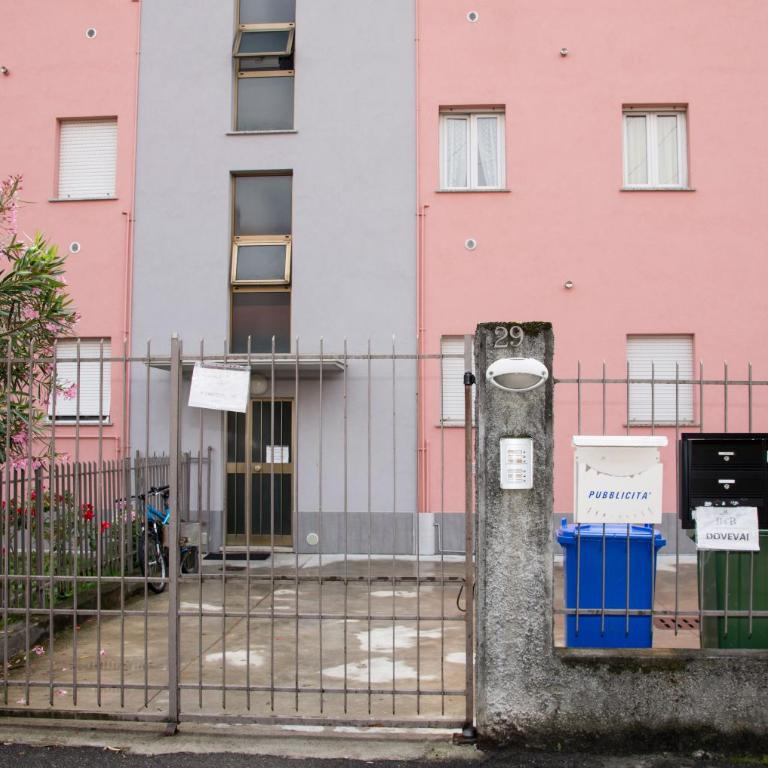 camere con bagno , vicino H Papa Giovanni - Camera Doppia con Letti Singoli - 10