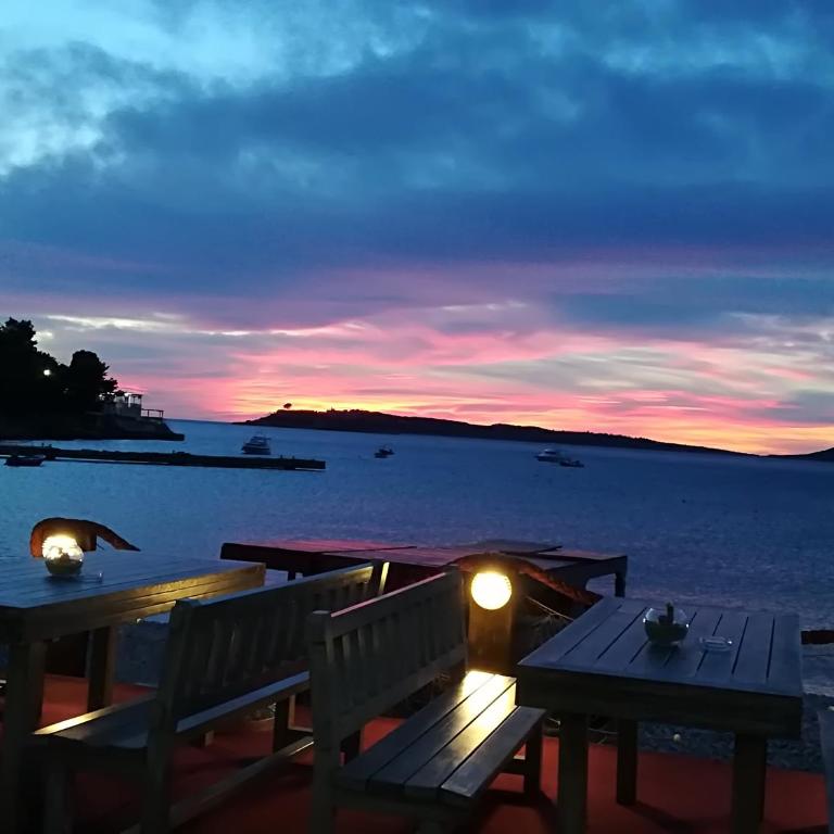 Apartments Lav Lustica - Apartman sa 1 Spavaćom Sobom - 1
