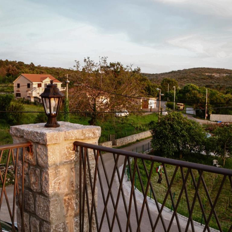 Apartments Lav Lustica - Apartman sa 1 Spavaćom Sobom - 3