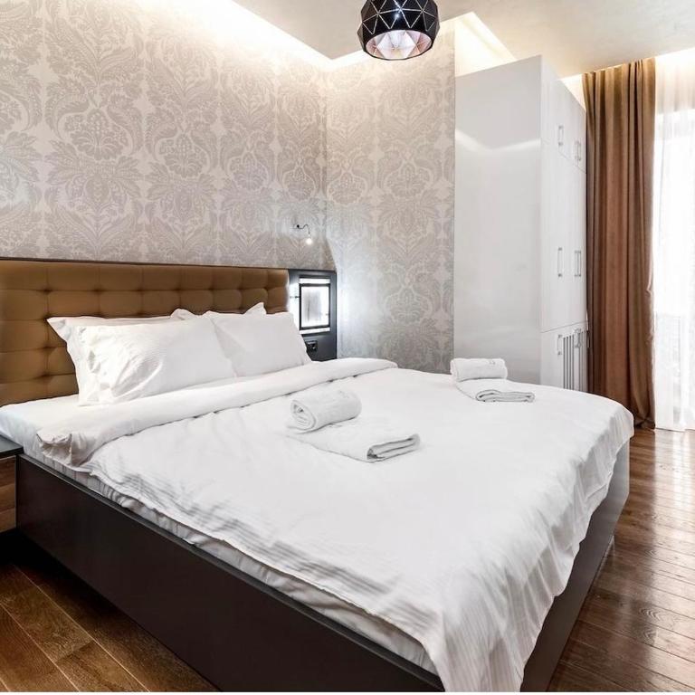 Penthouse Victoria - Two-Bedroom Apartment - 32