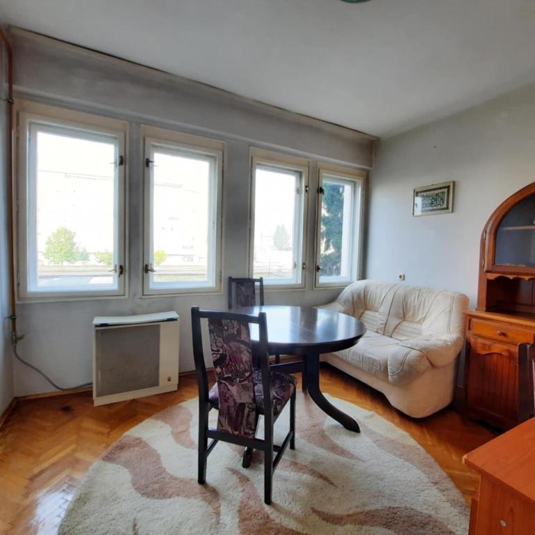 Sarajevo apartments in New Sarajevo city - Apartment with Balcony - 8