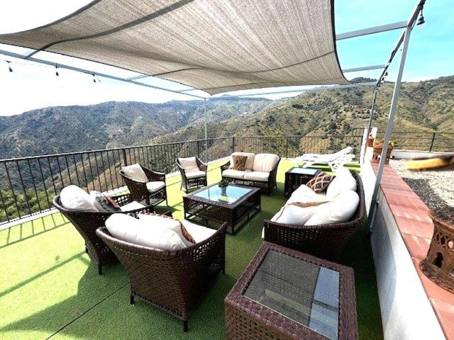 Luxury Wellness Villa with Pool Yoga Studio & Hammam for 14p & 40 min to Malaga city - Villa - 7