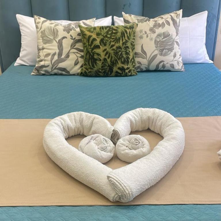 Superior Suite & Apartment Catania - Deluxe Double Room with Bath - 1