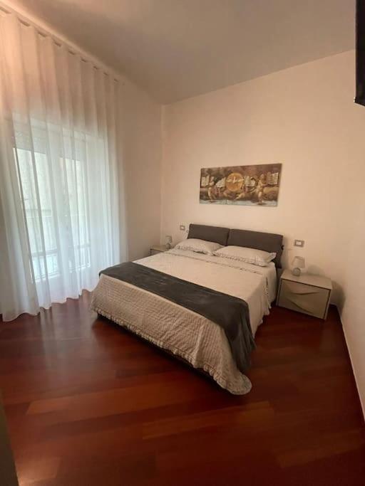 Casa Vacanze Vico Porta di Mare - Appartamento Deluxe con 2 Camere da Letto e Balcone - 18