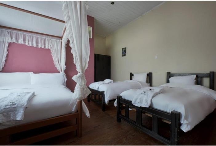 La Casa de Algodon - Basic Triple Room with Shared Bathroom - 2