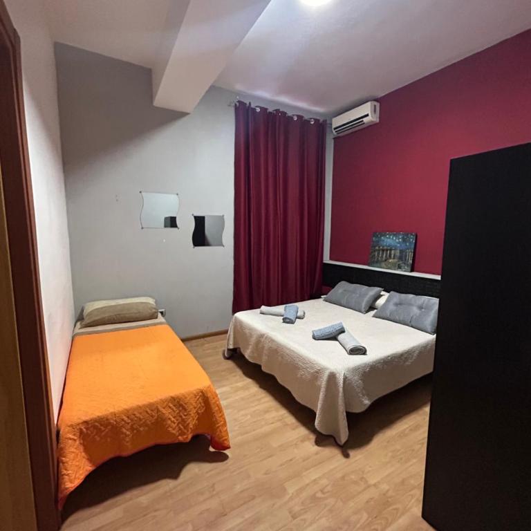 Gammazita Home - Three-Bedroom Premium Apartment with Balcony - 4
