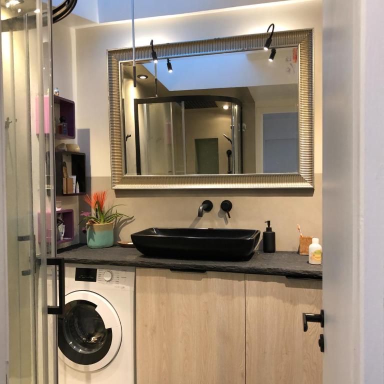 Charming house, calm garden in the center of Paris - Appartement 1 Chambre - 22