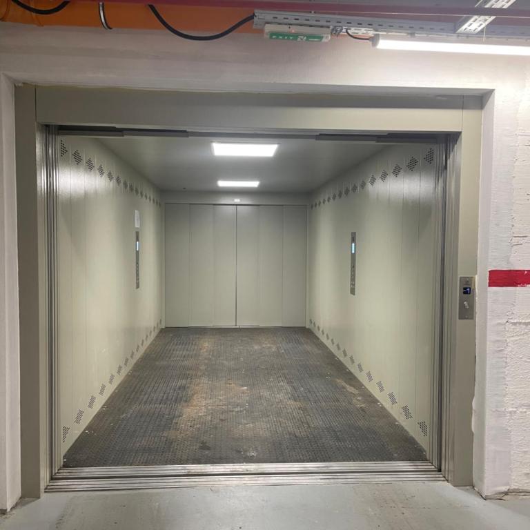 Joy apartment 7 Vracar 3 bedrooms 2 bathrooms - Apartman sa 3 Spavaće Sobe i Balkonom - 30