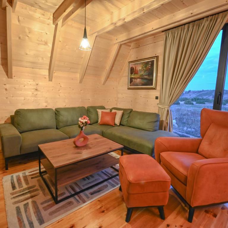 Lux house Aleksa - Three-Bedroom Villa - 37