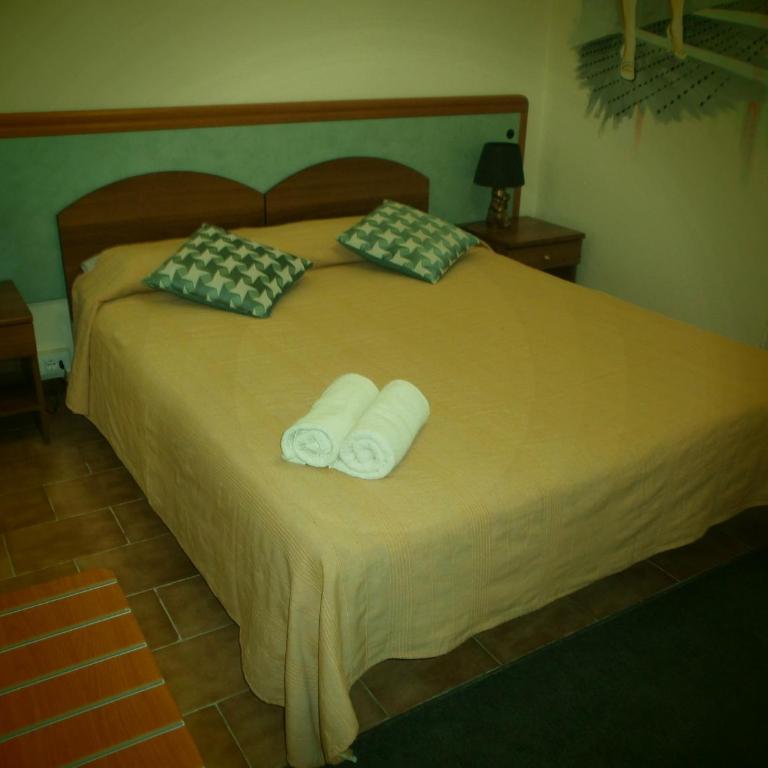 Fly House Depandance - One-Bedroom Apartment - 9