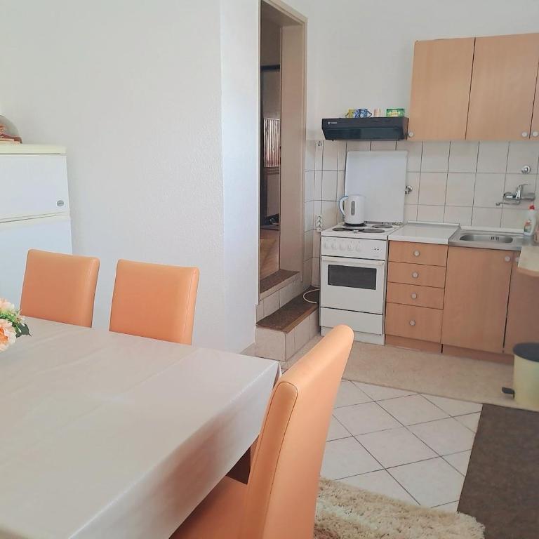 Stan Marina - One-Bedroom Apartment - 2