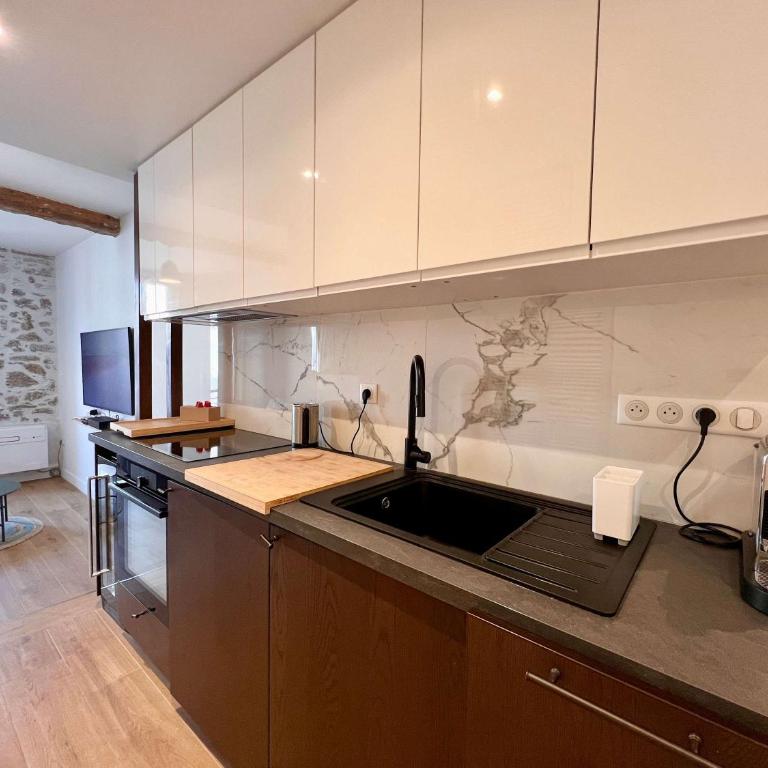 B066 Studio design à 5 mn de la plage - Apartment - 6