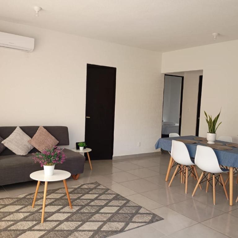 Departamento familiar en Cancún Poligono Sur - Apartamento de 3 dormitorios - 2