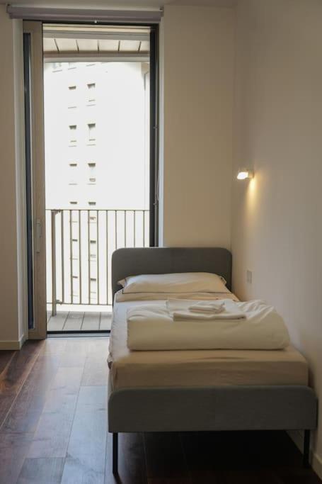 Isola 10 - Appartamento con 2 Camere da Letto - 32