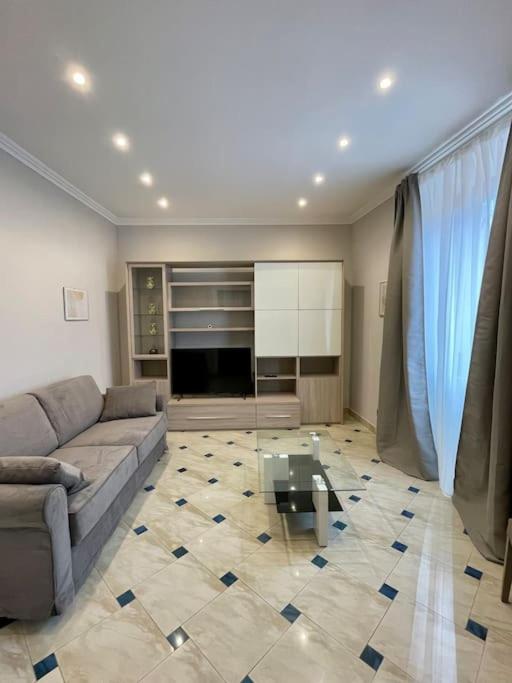 Ezio29 Holiday House - Apartment mit 3 Schlafzimmern - 2