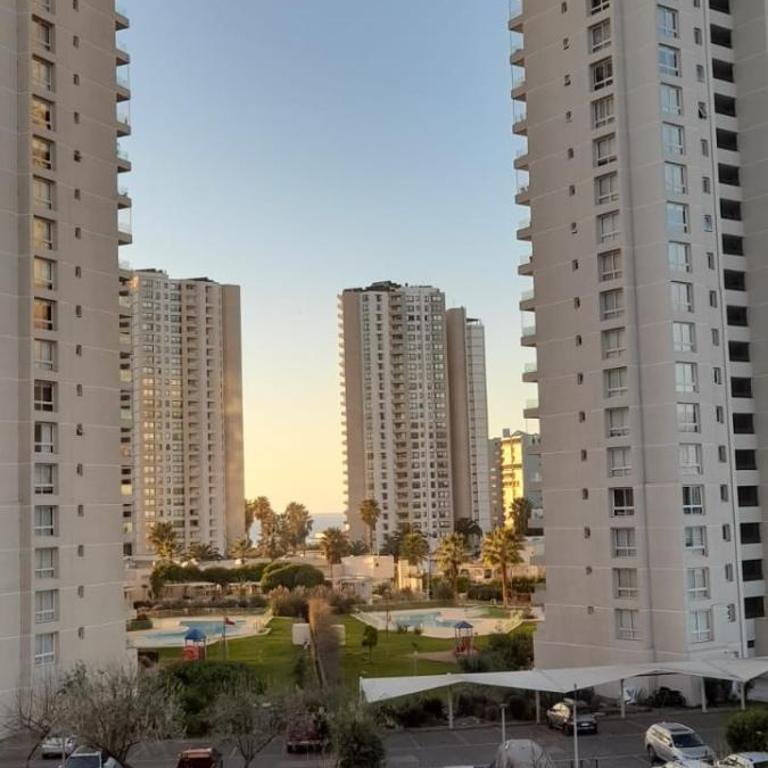 Departamento condominio marina del sol 2 - Two-Bedroom Apartment with Pool View - 1