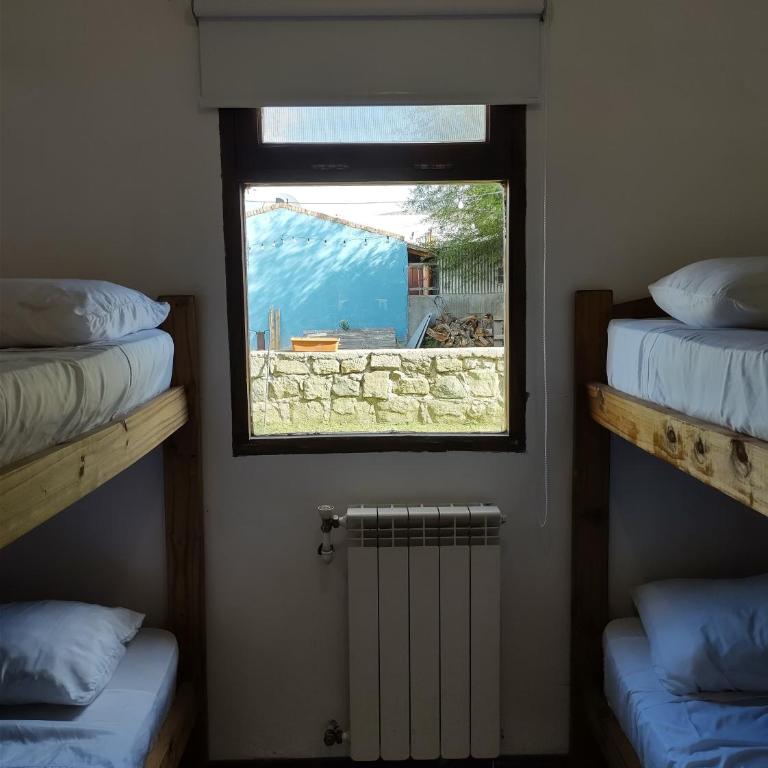 Hostel Yatel - Cama en habitación compartida mixta de 4 camas - 1