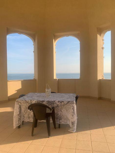 Villa Giada - Appartamento con Vista Giardino - 14