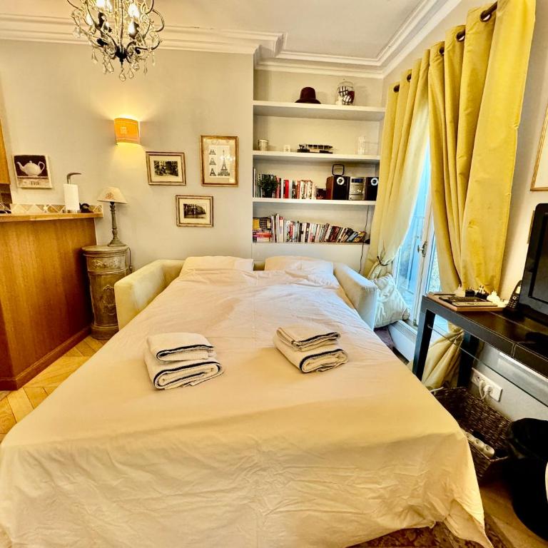 CHABLIS 27 avenue de la Bourdonnais 75007 - Appartement 1 Chambre - 12