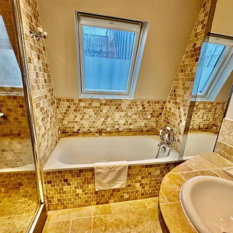 CHABLIS 27 avenue de la Bourdonnais 75007 - Appartement 1 Chambre - 62