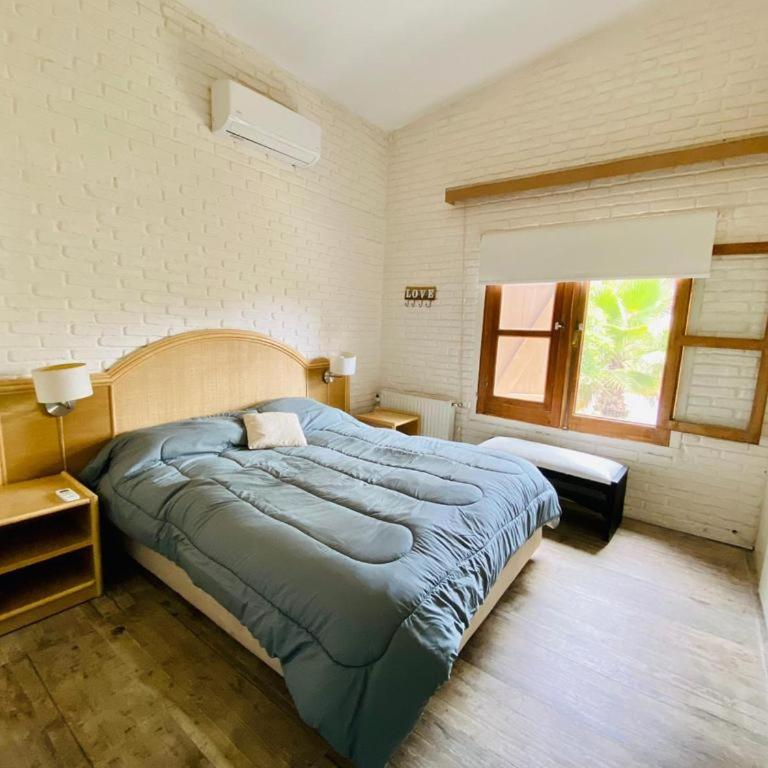 Casa Camelot - Six-Bedroom House - 42