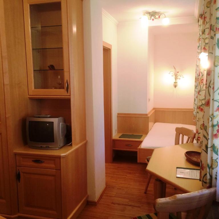 Gasthof zur Gams - Dreibettzimmer mit Bergblick - 4