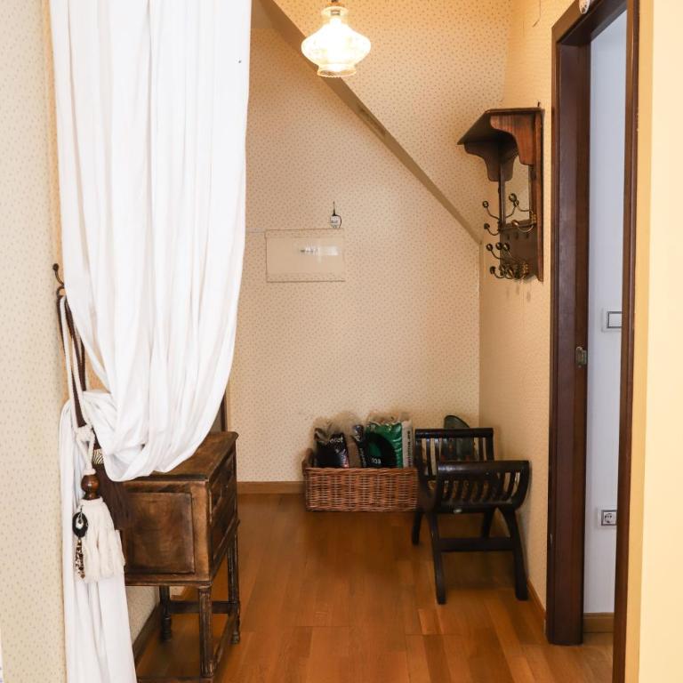 Casa Marco - esenciaaragon- Ático dúplex al lado de las estaciones de esquí - Two-Bedroom Apartment - 14