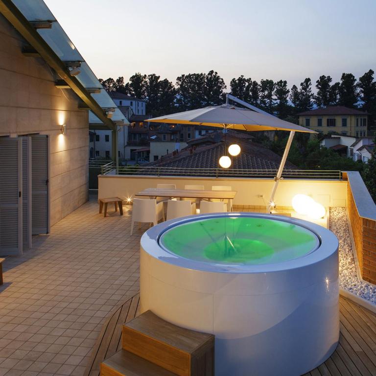 Canticle Lucca Luxury Apartment - Two-Bedroom Apartment with Terrace - 2