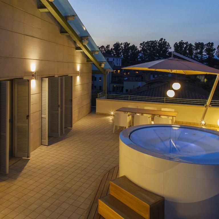 Canticle Lucca Luxury Apartment - Two-Bedroom Apartment with Terrace - 30