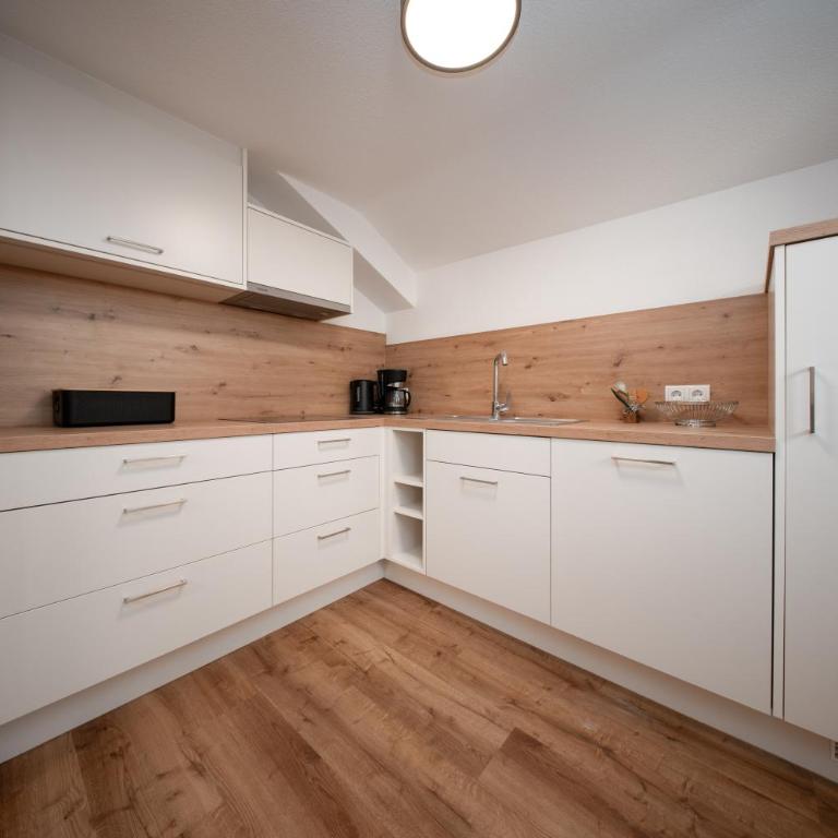 Pension Pitze - Apartamento de 3 dormitorios con vistas a las montañas - 5