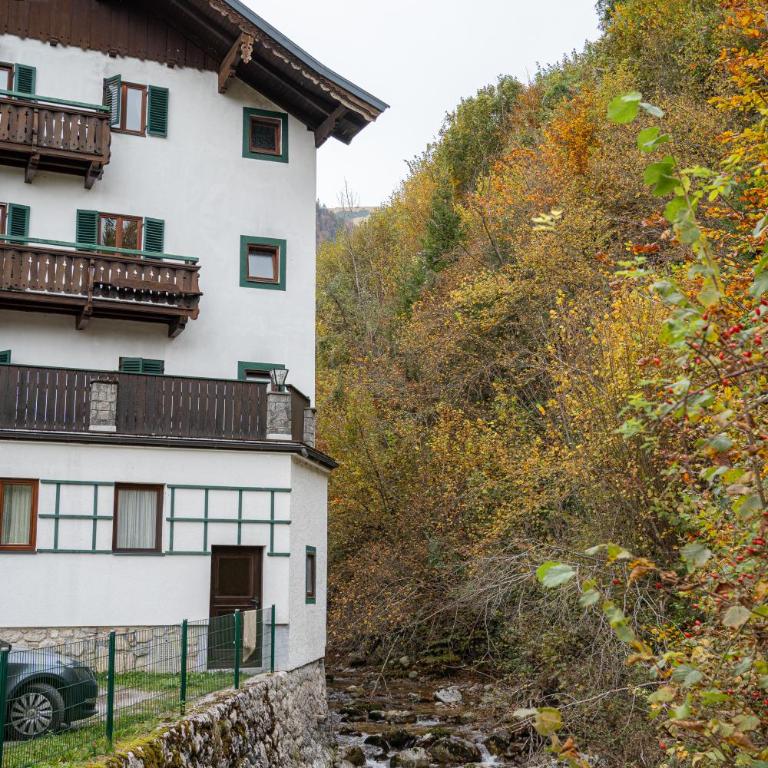 FarawayHomes Studio St Wolfgang #4 - Two-Bedroom Apartment - 24