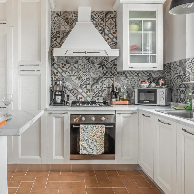 GuestHost - Casa Carlotta - Lovely and Roomy Apartment - Appartamento con 3 Camere da Letto - 2