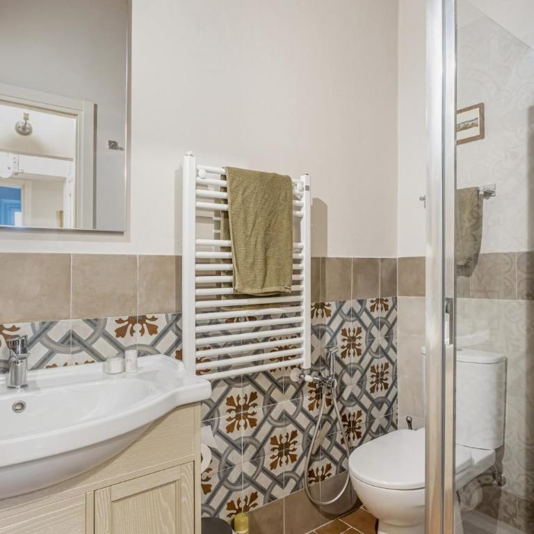 GuestHost - Casa Carlotta - Lovely and Roomy Apartment - Appartamento con 3 Camere da Letto - 20