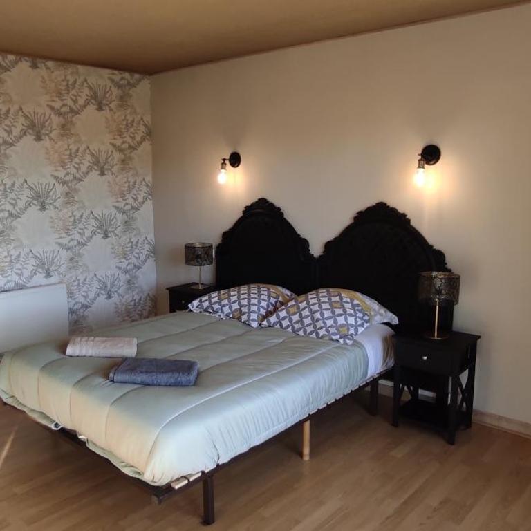 Maison avec jolie vue, 5mn à pied du centre - Maison 3 Chambres - 25