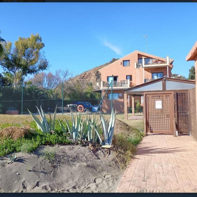 Refugio del Mar - One-Bedroom Apartment - 18