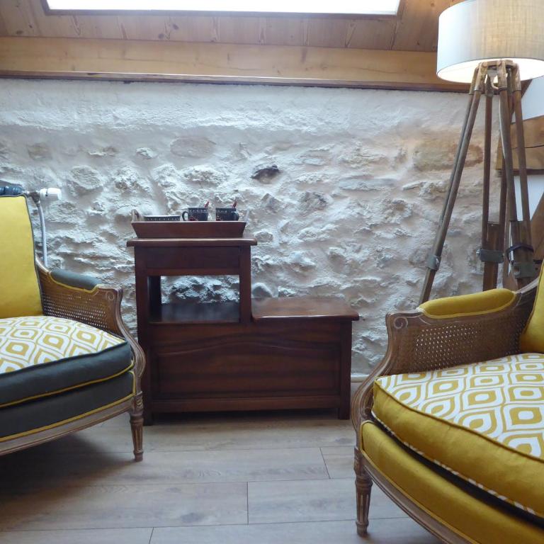 Ferme de la grande Moucherolle - Double or Twin Room with Private Bathroom - 3