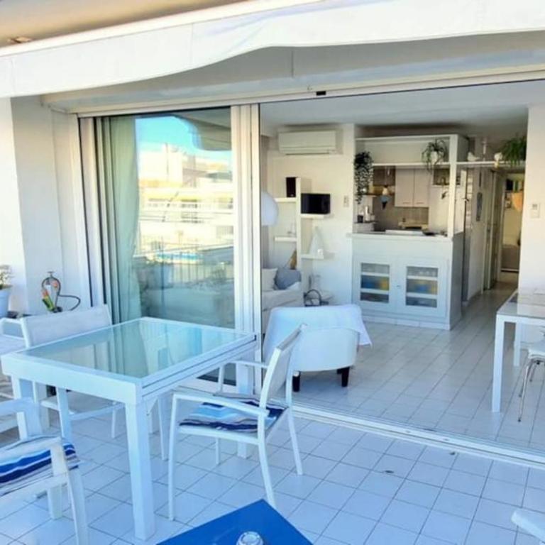 Chez Ginou Vue imprenable sur le canal et la mer - Appartement 2 Chambres - 16