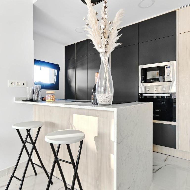 Sunrise new apartment with pool - Apartamento de 2 dormitorios - 20