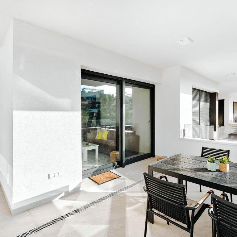 Sunrise new apartment with pool - Apartamento de 2 dormitorios - 11