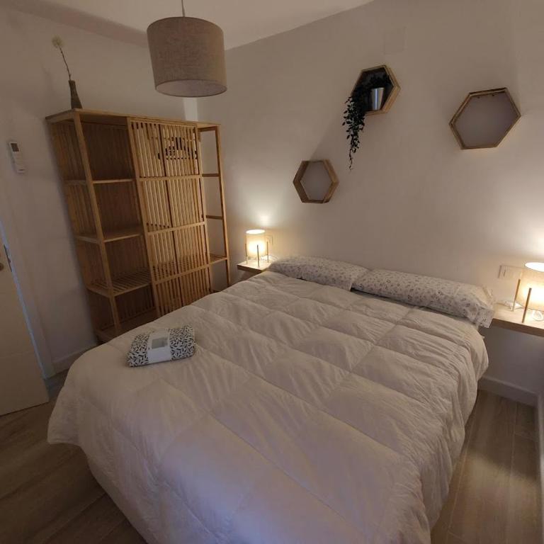Boutique Apartment Fuengirola old town & beach with 2bed-2bath - Two-Bedroom Apartment - 15