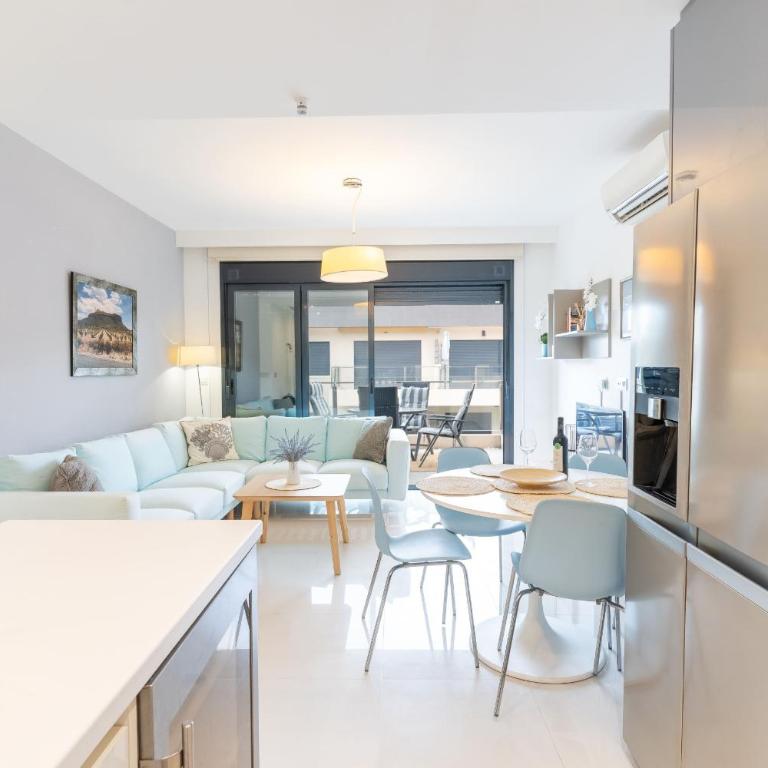 Mil Palmeras Beachfront Bliss - Apartamento con vistas al mar - 24