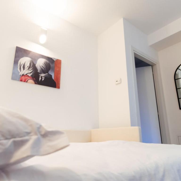 Exclusive apartment - Magritte Style - Appartamento con 2 Camere da Letto - 6