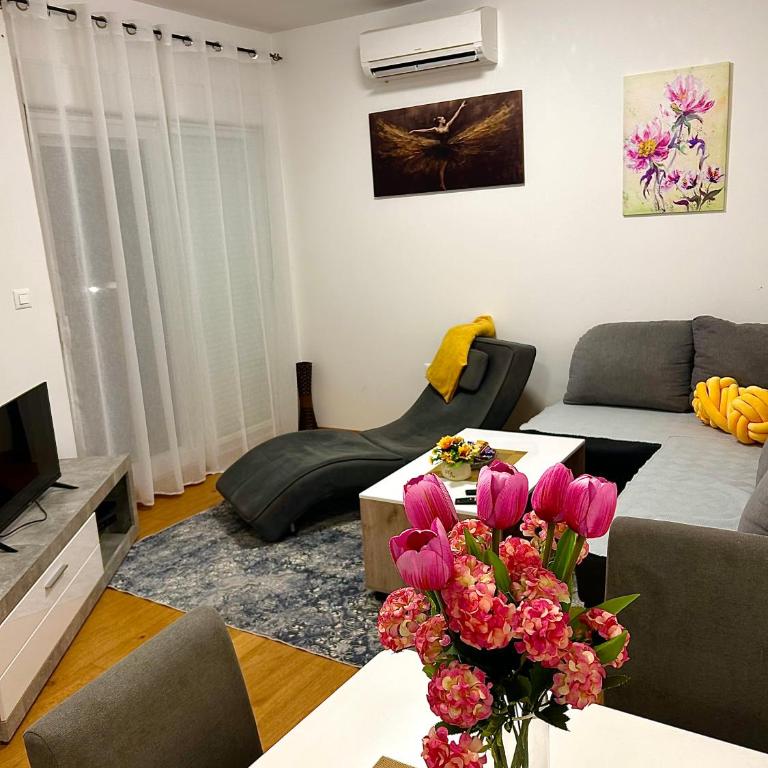 Apartment Marija - One-Bedroom Apartment - 1