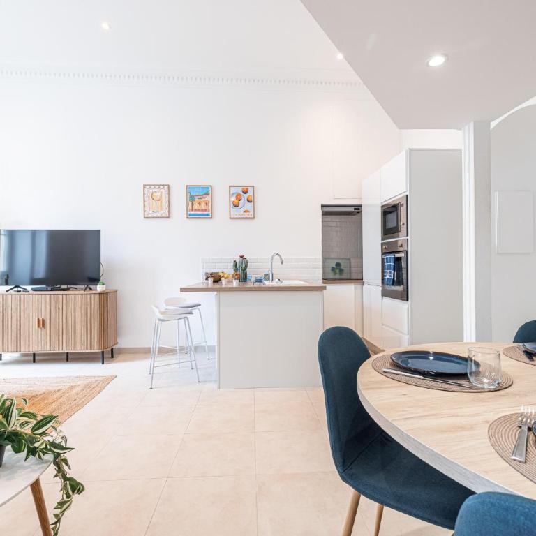 1 LONGCHAMP - Joli appartement - Carre d Or - Climatise - Appartement Loft 1 Chambre - 24