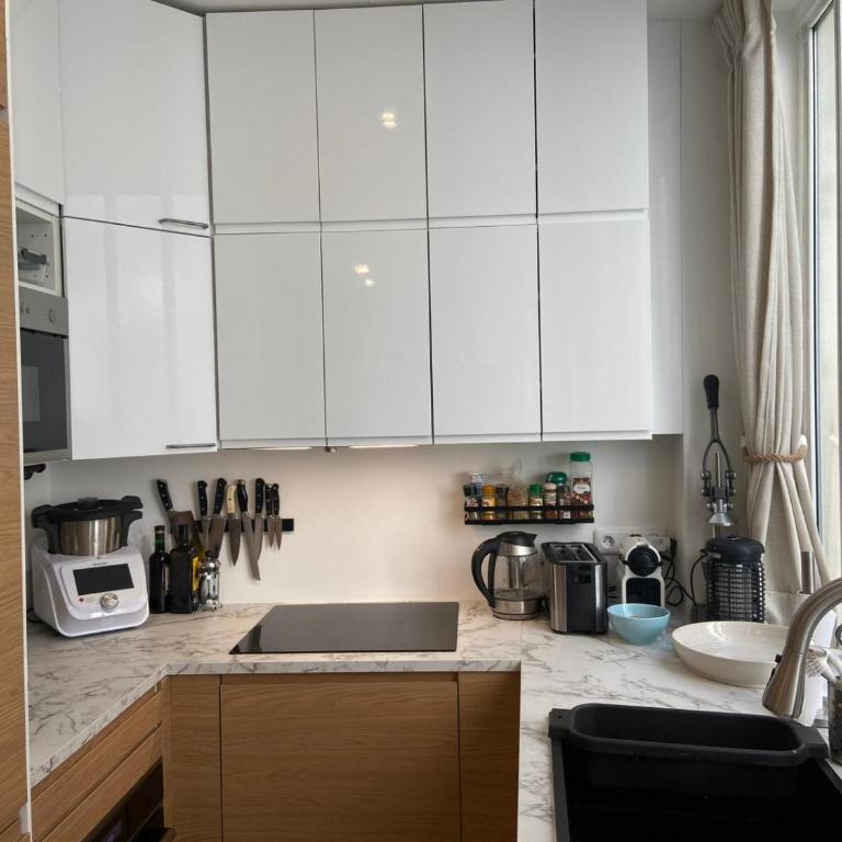Calm & Charming Atelier in Paris - Appartement 2 Chambres - 11